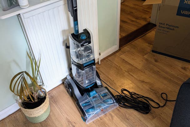 VAX Platinum SmartWash Pet-Design Carpet Cleaner IndyBest